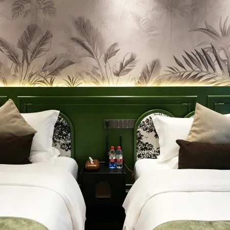 Heman · Rosemeadow Secret Manor Homestay (Liuxing Street Branch)