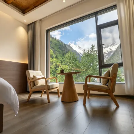 Mystic Realm · Qiongcang Homestay