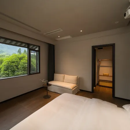 Guilin Junxi Heyuan • Landscape Vacation Apartment