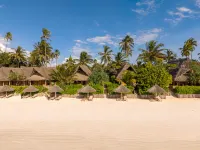 Zanzibar Sunrise at Bandas - Meerblick