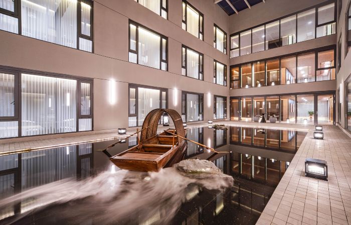 Donghu Grand Hotel (Jieyang Ancient City Donghu Park Branch)