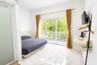 DJourney Hotel Lembang by Escotel - parkir