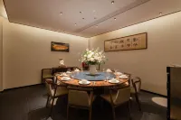Jiuni Best Garden Homestay - Pools