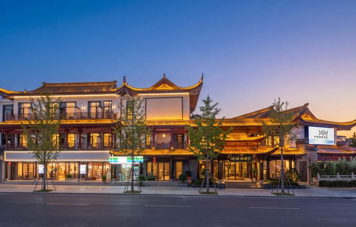 Hanzhong Hanlan Qili Hotel (Hanjiang Capital Music Fountain)