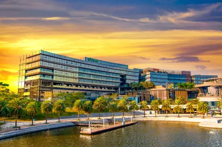 The OCT Harbour, Shenzhen - Marriott Executive Apartments Отели рядом с достопримечательностью «Peking University Shenzhen Graduate School H»
