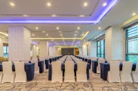 옌청 바오롱 플라자 이위에 셀렉트 호텔 옌청 호텔