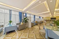 โรงแรมฟาลานโคสต์ - พร้อมอาหารเช้า