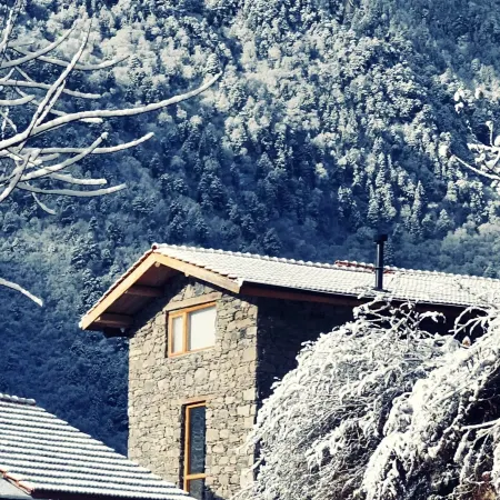 THEAGE Guesthouse