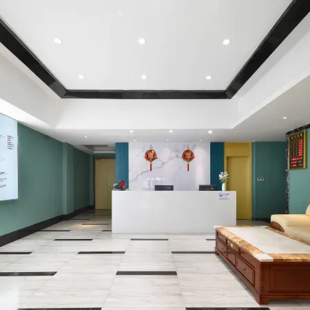 Ruining Hotel ( Xiangyang Gucheng North Street Branch)