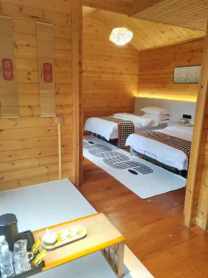 Jiulong Homestay Hotels near Nanling National Forest Park