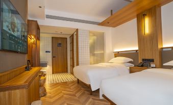 Liangju Hotel