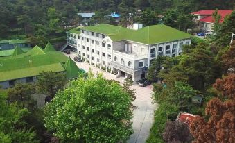 LuShan PanShanYinShe Resort Hotel