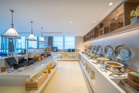 CHAMJOY Hotel (Shaoxing Dongzhan Wanhecheng) Отели рядом с достопримечательностью «Zhejiang Construction Vocational and Technical College (Shangyu Campus)»