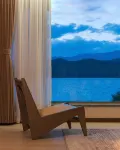 Lugu Lake Zaichuan Chief Quanhu Shengjing Designer Resort Hotel (Mosuo Goddess Panorama) - balcon