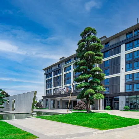 Mineral Romance Resort Hotel