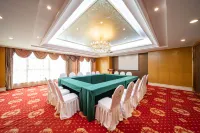Kaili Zongheng Grand Hotel (Wanbo Civic Plaza) Hotels in Kaili