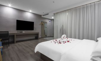 Elan Hotel (Shangqiu Suiyang Avenue Institute of Technology)