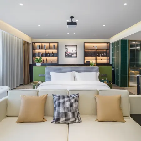 REZEN HOTEL