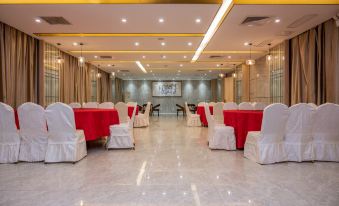 Holiday Inn Bari Island (Sihong Fuyuan Square)