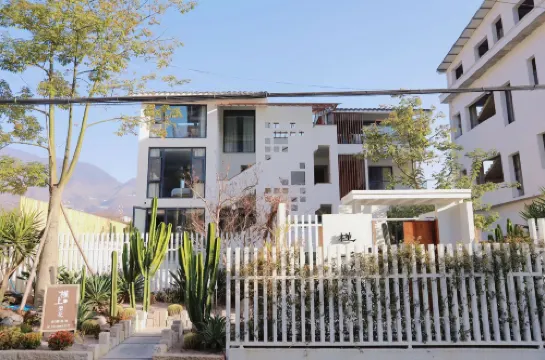 漢源槿上梨花花園民宿