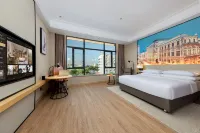 Vienna International Hotel (Luoding Xicheng Duxuan Branch) Hotel a Luoding