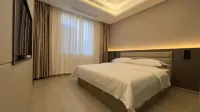Xurisheng Hotel (Lianghe County Government Branch) Hotels in Lianghe