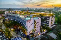 Homa Phuket Town Hotels near Khaosok Discovery