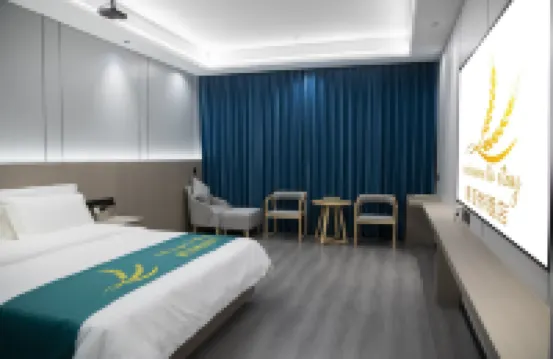 Hiat Hotel - 3-Star
