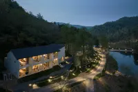Lost Villa Ginkgo Valley (Suizhou Store) Hotels in Суејџоу