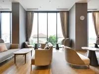 Royal State Nguyen Luong Bang Sân vận động CIS附近的飯店