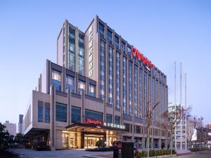 Hampton by Hilton Shantou Railway Station