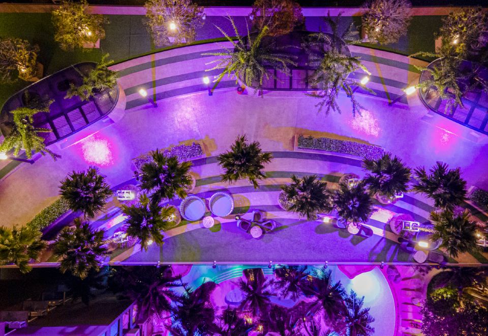 5. \'더 마린 푸..