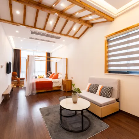 Xidi Banlan Homestay(Xidi Ancient Village Scenic Area Store)