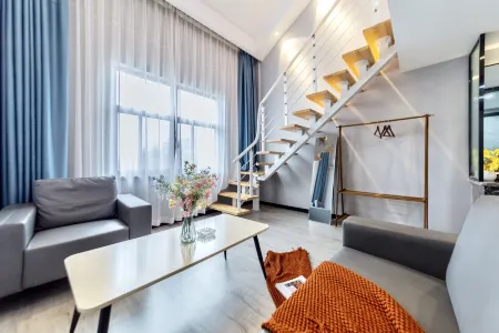 Zizhuye Hotel (Huanggang Vocational and Technical College) Отели рядом с достопримечательностью «Mechanical and Electronic Engineering Department of Huanggang Polytechnic College»