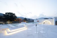 LuChen Botique Hotel (Qionghai Dashiban Ancient Village) - Pools