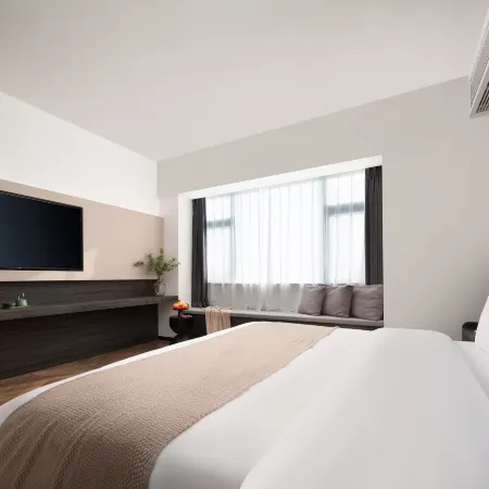 Lingshui Yicheng Hotel