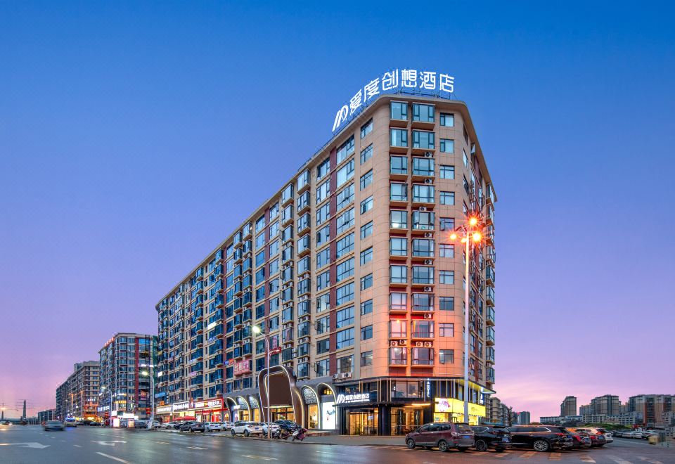 hotel overview picture