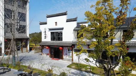 Jiangxi Zhengzhou Weima Hotel Отели рядом с достопримечательностью «Yancun Ancient Building Complex in Ming and Qing Dynasties»