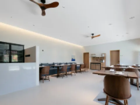 粗茶淡飯·隱廬山荘(九宮山） 通山のホテル