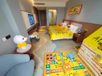 Phoenix Hotel Ganzhou Hotels near Ganzhou Fantawild Oriental Dawn