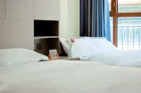 Canghai Yishu B&B