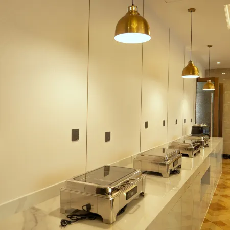 HUA YU BUSINESS HOTEL