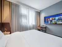 Kaiya Smart Choice Hotel (Huqiu Wedding Dress City, Hubei Road Metro Station Branch) Hotels near Tiger Hill