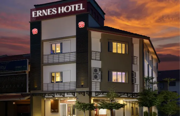 Ernes Hotel 巴渝珍珠