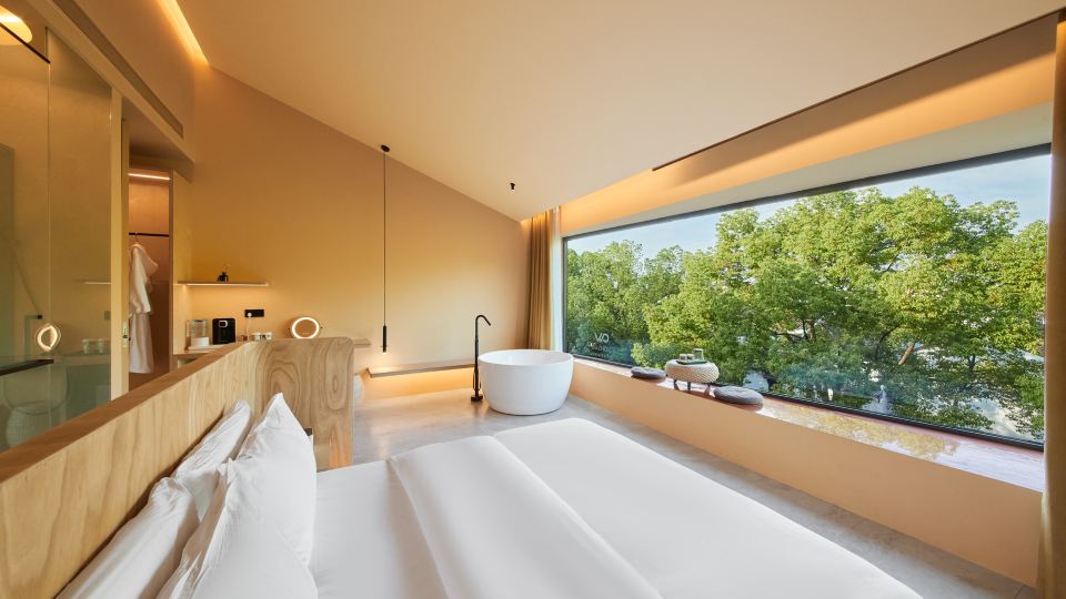 WOPAI Designer Hotel (Suzhou Guanqian Street Yangyuxiang Subway Station Branch)
