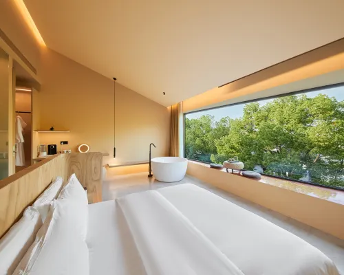 WOPAI Designer Hotel (Suzhou Guanqian Street Yangyuxiang Subway Station Branch) Hotels near Gupanmen