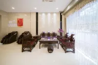 Lanting Business Hotel (Xianyou Bus Station) Hotels in Xianyou County