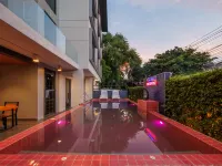 清邁塔佩ON酒店 鄰近塔佩體育場的酒店