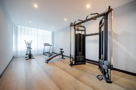 Nanyao Hotel (Yining Station)