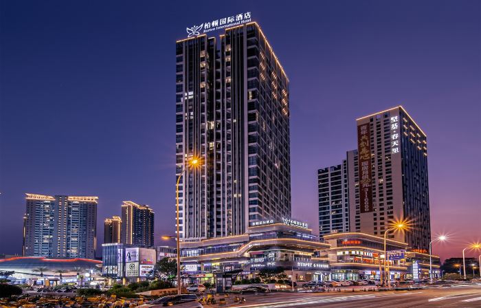 Boton International Hotel (Heyuan Jianji Shopping Center)